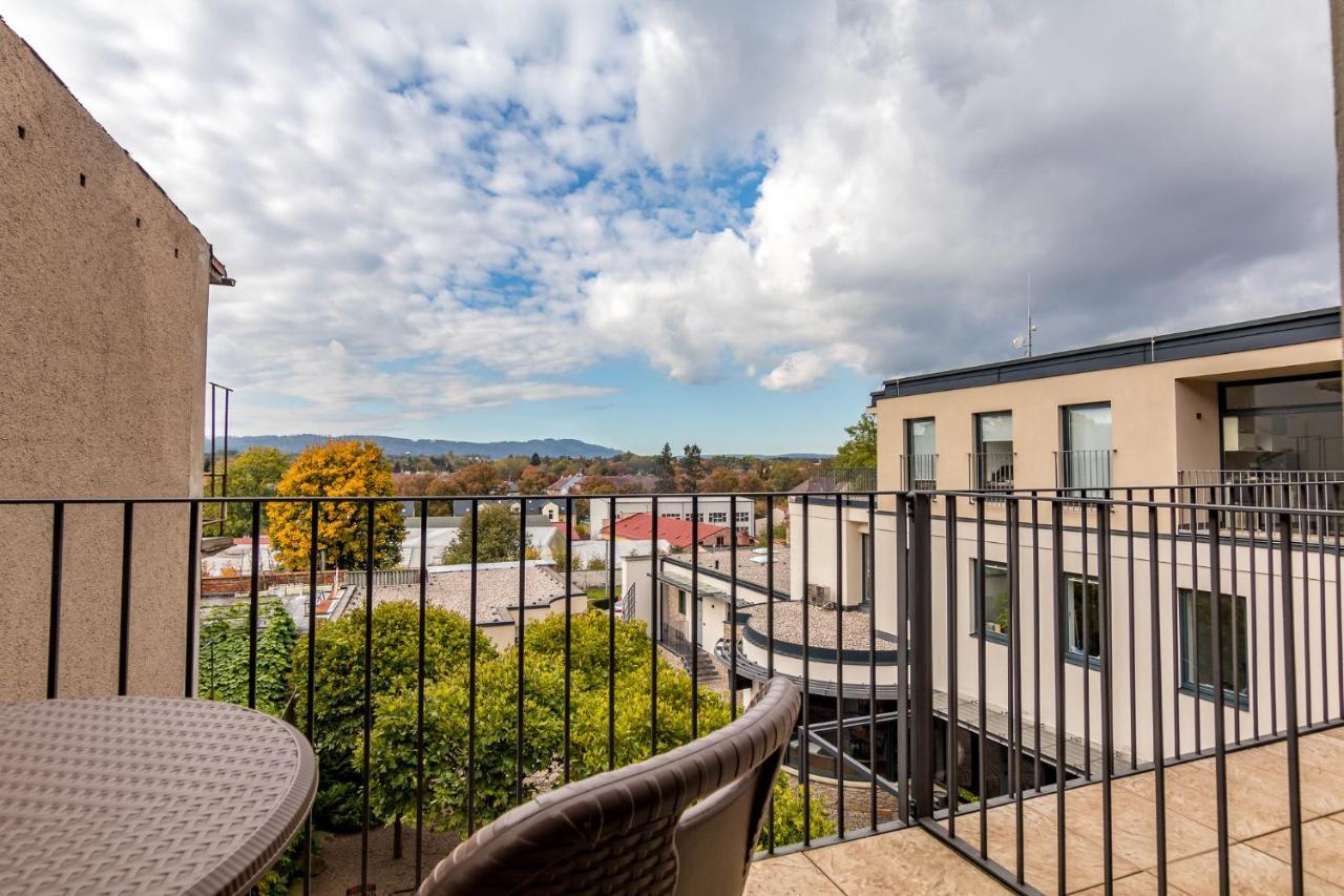 Penzion Na Náměstí Dvur Králové nad Labem Exterior foto
