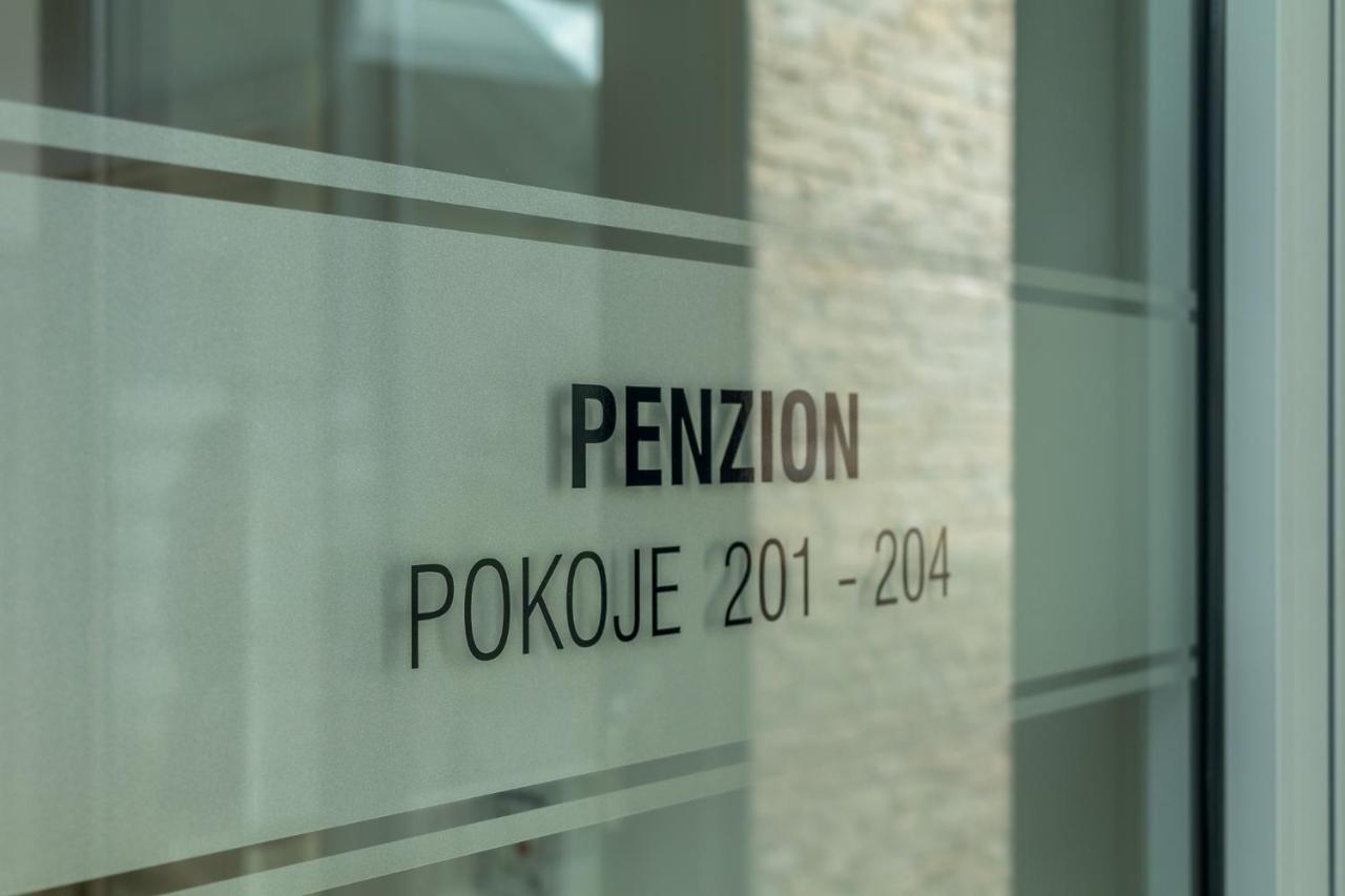 Penzion Na Náměstí Dvur Králové nad Labem Exterior foto